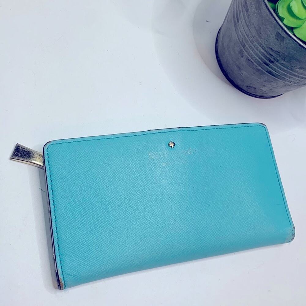 Kate Spade New York Turquoise Blue Snap Close Card Holder Wallet